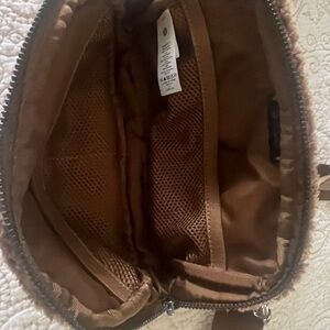 Lululemon brown Sherpa cross shoulder bag